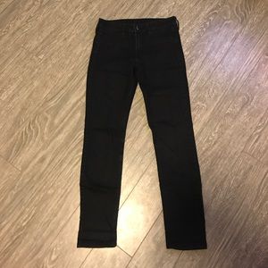 Black skinny jeans